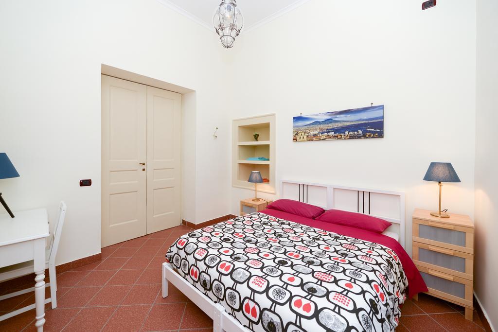 Apartmán Residenza Santa Chiara Neapol Exteriér fotografie